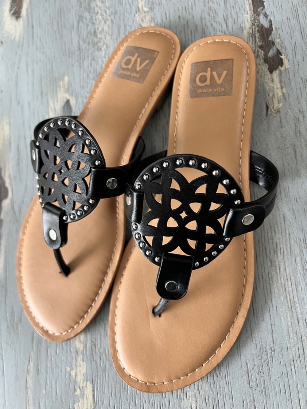 DV by Dolce Vita Black Leather Cutout Medallion Thong Sandals